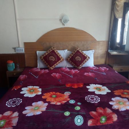 Hotel Everest Manali  Exterior photo