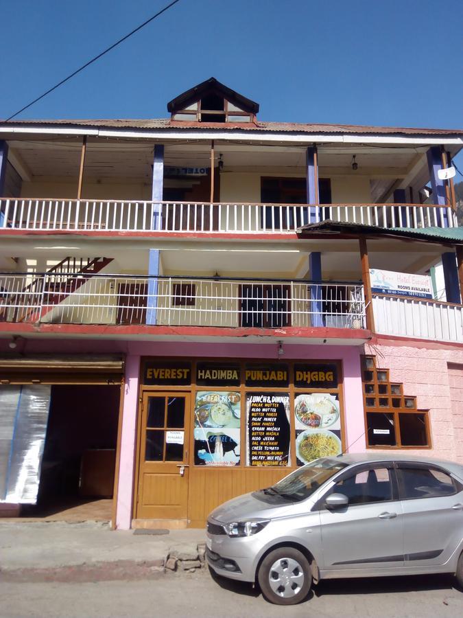 Hotel Everest Manali  Exterior photo
